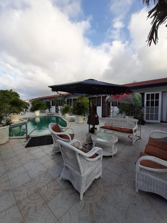 Palmita Hotel Hostel Oranjestad Zewnętrze zdjęcie